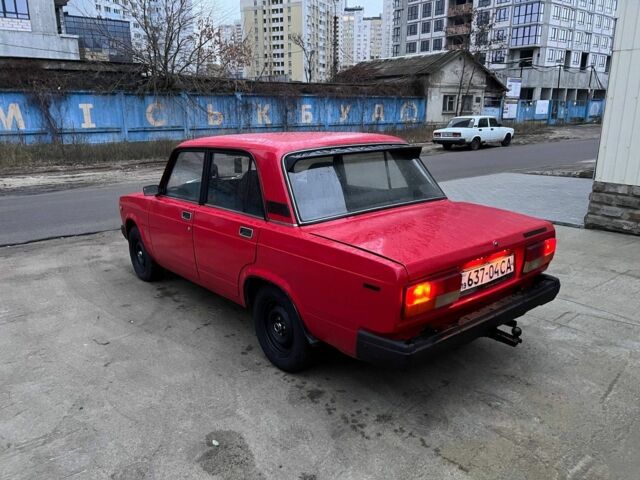 Красный ВАЗ 2107, объемом двигателя 0 л и пробегом 180 тыс. км за 947 $, фото 5 на Automoto.ua