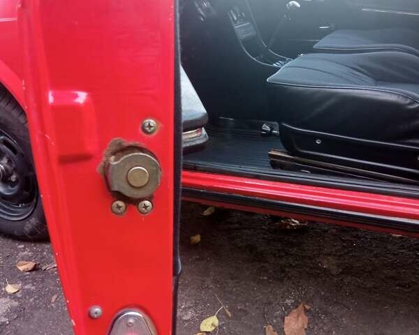 ВАЗ 2107 1992 в Львове на Automoto.ua Красный ВАЗ 2107, объемом двигателя 1.5 л и пробегом 35 тыс. км за 1300 $, фото 12 на Automoto.ua