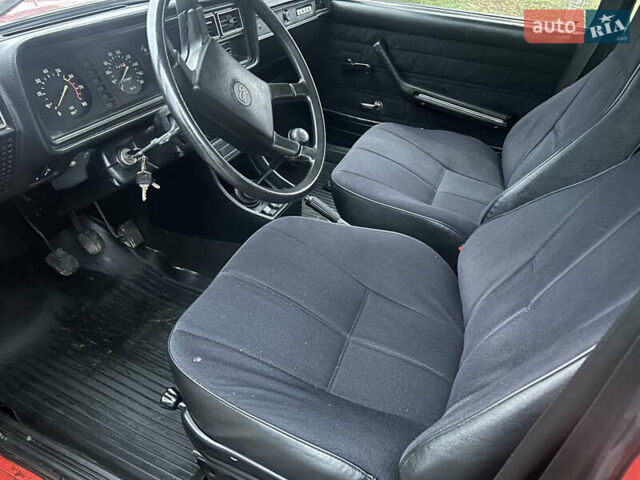 Красный ВАЗ 2107, объемом двигателя 1.45 л и пробегом 35 тыс. км за 1600 $, фото 8 на Automoto.ua