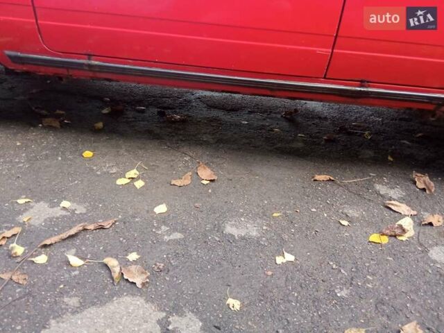 ВАЗ 2107 1992 в Львове на Automoto.ua Красный ВАЗ 2107, объемом двигателя 1.5 л и пробегом 35 тыс. км за 1300 $, фото 46 на Automoto.ua