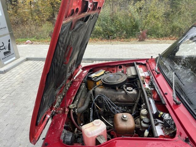 ВАЗ 2107 1992 в Стрые на Automoto.ua Красный ВАЗ 2107, объемом двигателя 1.5 л и пробегом 85 тыс. км за 594 $, фото 1 на Automoto.ua