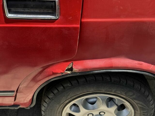 Красный ВАЗ 2107, объемом двигателя 1.3 л и пробегом 20 тыс. км за 399 $, фото 3 на Automoto.ua