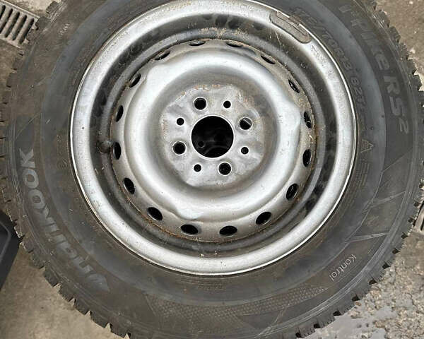 Красный ВАЗ 2107, объемом двигателя 1.45 л и пробегом 15 тыс. км за 1800 $, фото 12 на Automoto.ua