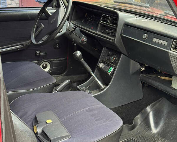 Красный ВАЗ 2107, объемом двигателя 1.45 л и пробегом 15 тыс. км за 1800 $, фото 7 на Automoto.ua