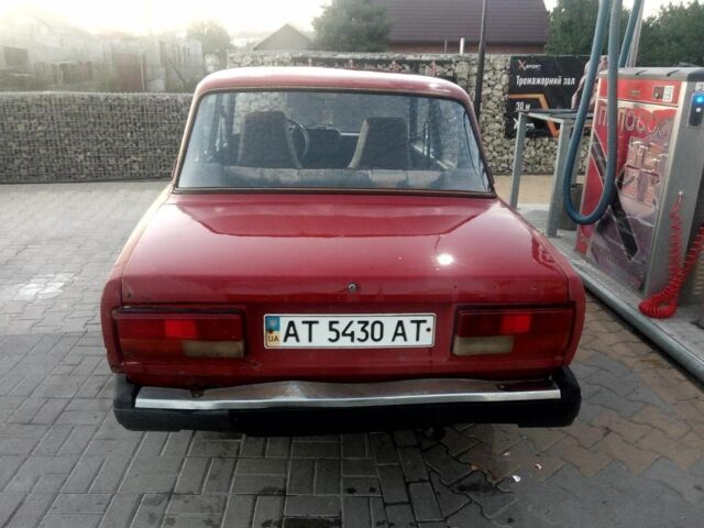 Красный ВАЗ 2107, объемом двигателя 0 л и пробегом 180 тыс. км за 680 $, фото 2 на Automoto.ua