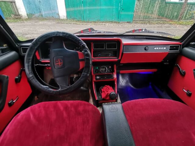 Червоний ВАЗ 2107, об'ємом двигуна 1.5 л та пробігом 135 тис. км за 1100 $, фото 9 на Automoto.ua
