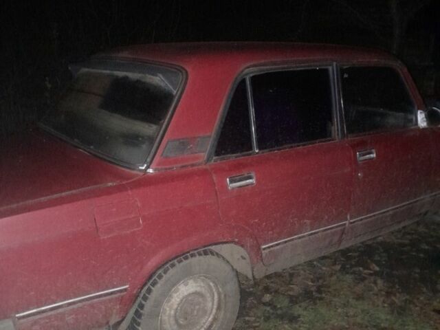 Красный ВАЗ 2107, объемом двигателя 1.5 л и пробегом 7 тыс. км за 358 $, фото 4 на Automoto.ua