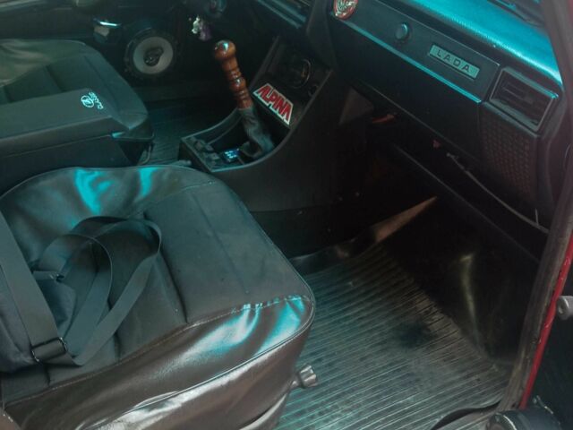 Червоний ВАЗ 2107, об'ємом двигуна 1.5 л та пробігом 790 тис. км за 1100 $, фото 4 на Automoto.ua