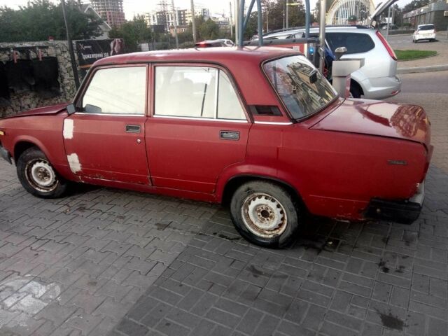 Красный ВАЗ 2107, объемом двигателя 0 л и пробегом 180 тыс. км за 680 $, фото 1 на Automoto.ua