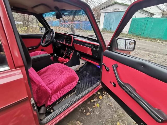 Червоний ВАЗ 2107, об'ємом двигуна 1.5 л та пробігом 135 тис. км за 1100 $, фото 6 на Automoto.ua