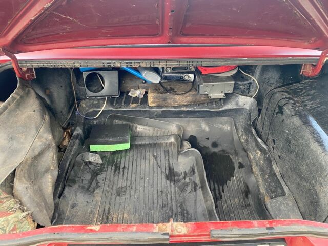 Красный ВАЗ 2107, объемом двигателя 1.5 л и пробегом 49 тыс. км за 650 $, фото 7 на Automoto.ua