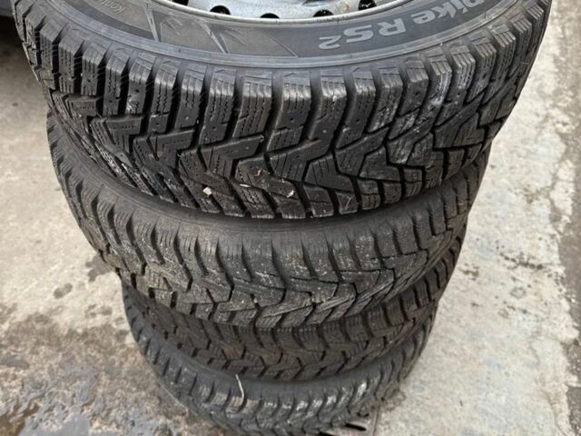 Красный ВАЗ 2107, объемом двигателя 1.5 л и пробегом 155 тыс. км за 1900 $, фото 12 на Automoto.ua