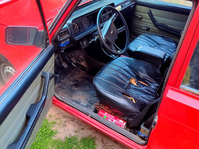 Красный ВАЗ 2107, объемом двигателя 1.5 л и пробегом 0 тыс. км за 1000 $, фото 6 на Automoto.ua