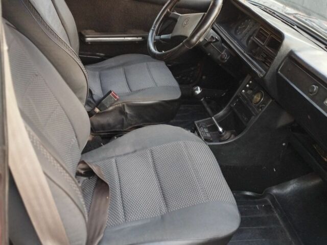 Красный ВАЗ 2107, объемом двигателя 0 л и пробегом 100 тыс. км за 1000 $, фото 5 на Automoto.ua