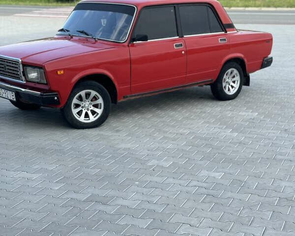 Красный ВАЗ 2107, объемом двигателя 1.6 л и пробегом 70 тыс. км за 1500 $, фото 4 на Automoto.ua