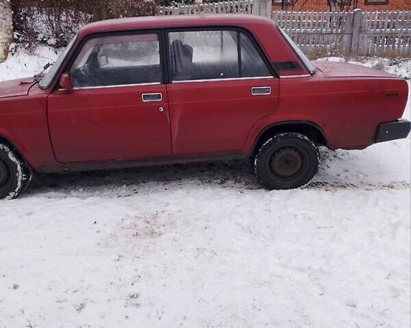 Красный ВАЗ 2107, объемом двигателя 0 л и пробегом 32 тыс. км за 809 $, фото 5 на Automoto.ua