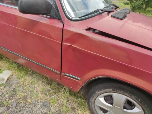 Червоний ВАЗ 2107, об'ємом двигуна 1.6 л та пробігом 300 тис. км за 542 $, фото 4 на Automoto.ua