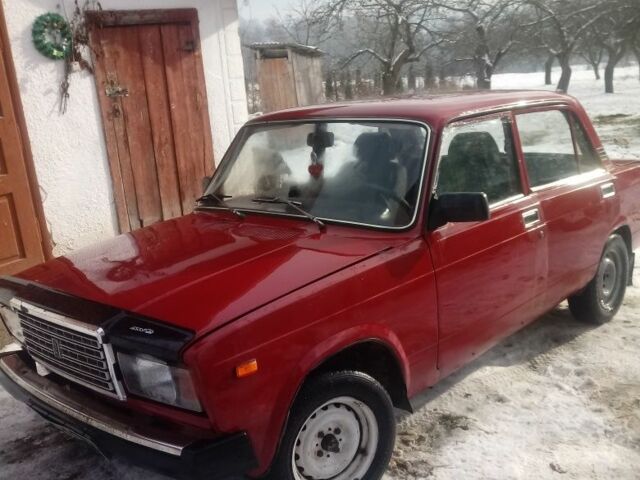 Красный ВАЗ 2107, объемом двигателя 0 л и пробегом 12 тыс. км за 1100 $, фото 4 на Automoto.ua