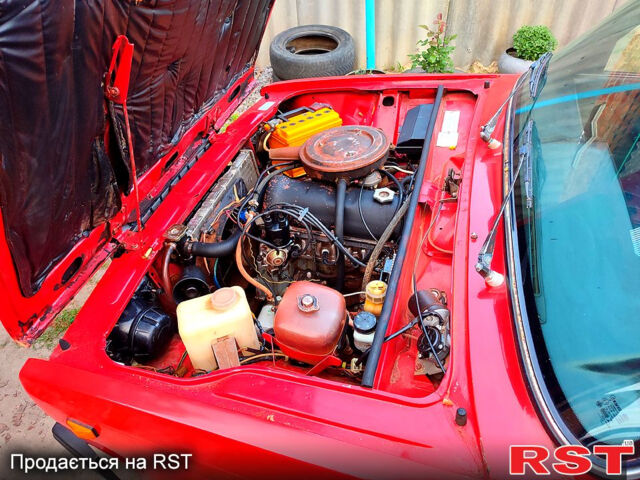 Красный ВАЗ 2107, объемом двигателя 1.5 л и пробегом 0 тыс. км за 1000 $, фото 3 на Automoto.ua