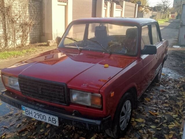 Красный ВАЗ 2107, объемом двигателя 3 л и пробегом 54 тыс. км за 555 $, фото 1 на Automoto.ua