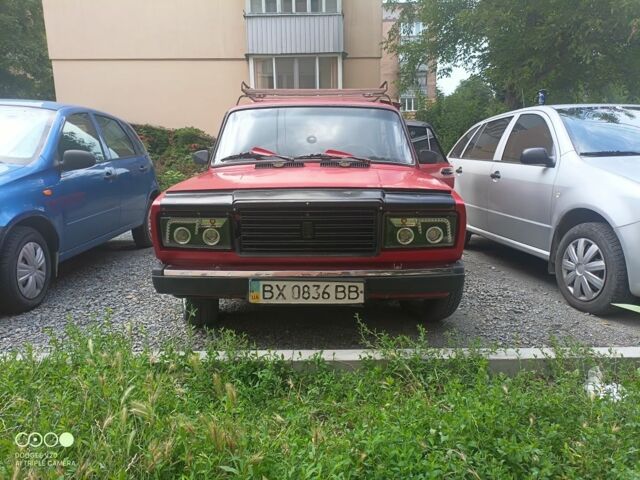 Красный ВАЗ 2107, объемом двигателя 1.5 л и пробегом 10 тыс. км за 900 $, фото 5 на Automoto.ua