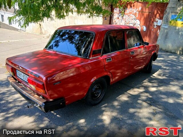 Красный ВАЗ 2107, объемом двигателя 1.5 л и пробегом 0 тыс. км за 650 $, фото 5 на Automoto.ua