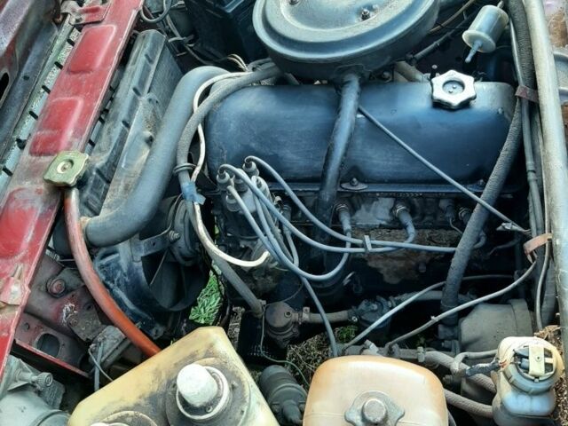 Червоний ВАЗ 2107, об'ємом двигуна 1.5 л та пробігом 35 тис. км за 561 $, фото 12 на Automoto.ua