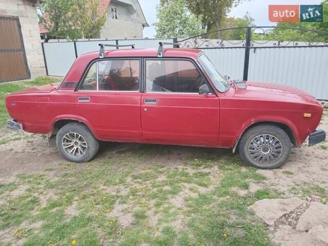 Красный ВАЗ 2107, объемом двигателя 0 л и пробегом 91 тыс. км за 650 $, фото 4 на Automoto.ua