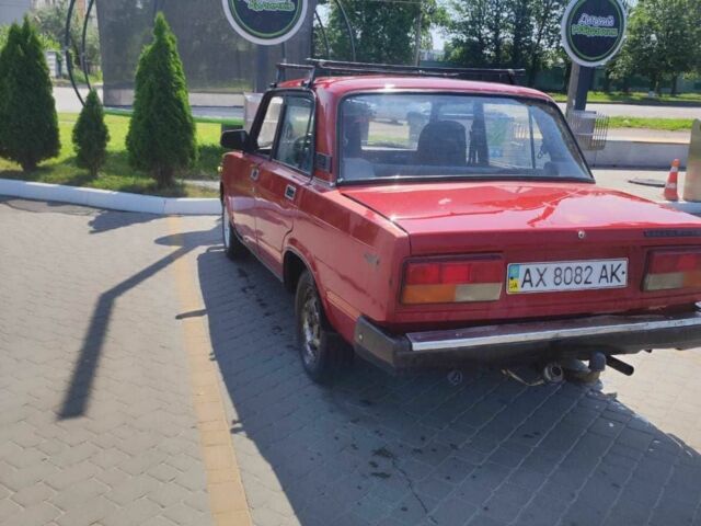 Красный ВАЗ 2107, объемом двигателя 1.5 л и пробегом 70 тыс. км за 550 $, фото 3 на Automoto.ua