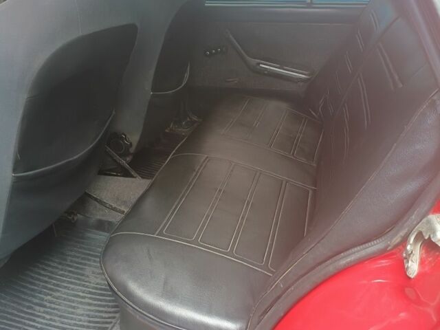 Красный ВАЗ 2107, объемом двигателя 1.5 л и пробегом 10 тыс. км за 900 $, фото 1 на Automoto.ua