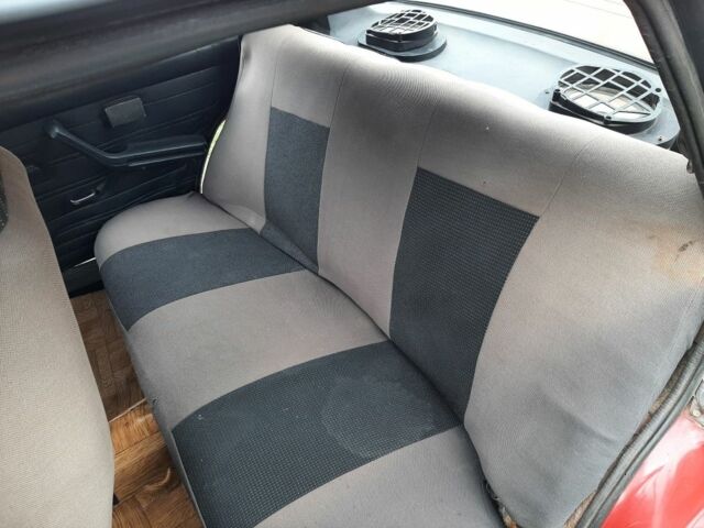 Червоний ВАЗ 2107, об'ємом двигуна 1.5 л та пробігом 35 тис. км за 561 $, фото 15 на Automoto.ua