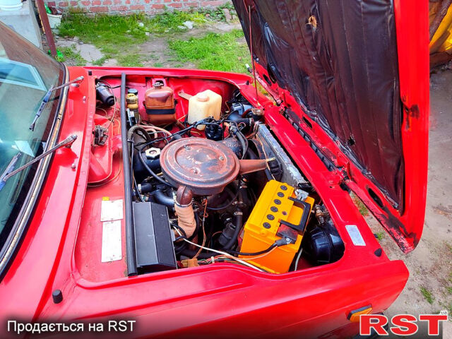 Красный ВАЗ 2107, объемом двигателя 1.5 л и пробегом 0 тыс. км за 1000 $, фото 1 на Automoto.ua