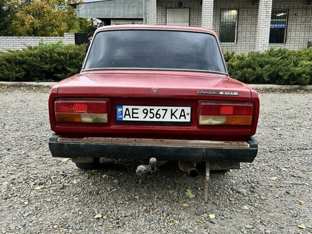 Красный ВАЗ 2107, объемом двигателя 1.5 л и пробегом 3 тыс. км за 900 $, фото 1 на Automoto.ua