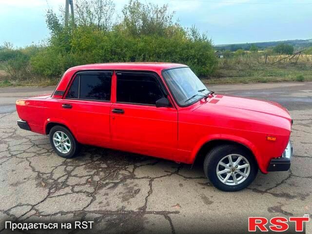 Красный ВАЗ 2107, объемом двигателя 1.5 л и пробегом 98 тыс. км за 2500 $, фото 5 на Automoto.ua