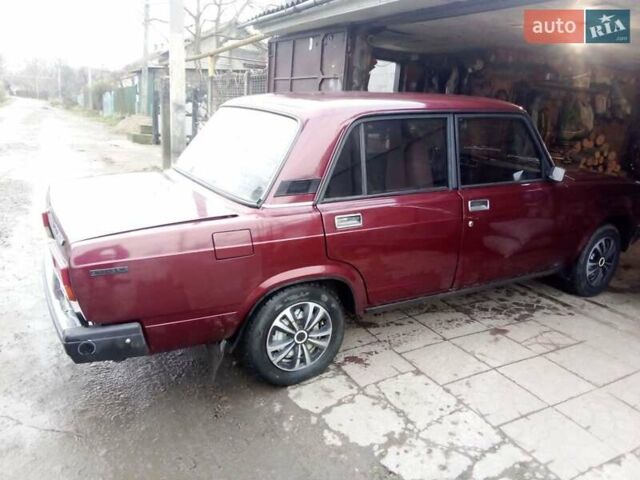 Червоний ВАЗ 2107, об'ємом двигуна 1.45 л та пробігом 255 тис. км за 750 $, фото 16 на Automoto.ua