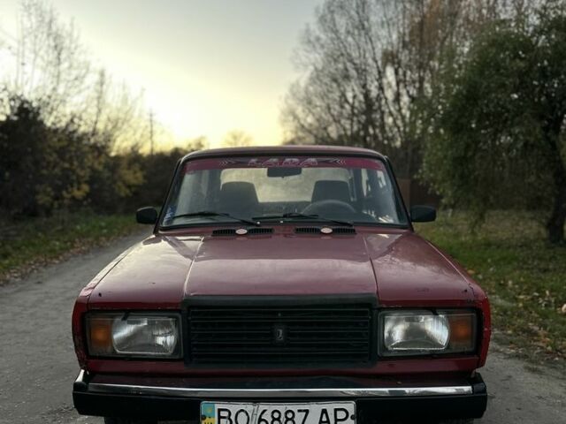Красный ВАЗ 2107, объемом двигателя 1.5 л и пробегом 90 тыс. км за 450 $, фото 7 на Automoto.ua