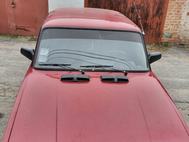 Красный ВАЗ 2107, объемом двигателя 1.5 л и пробегом 95 тыс. км за 1650 $, фото 6 на Automoto.ua