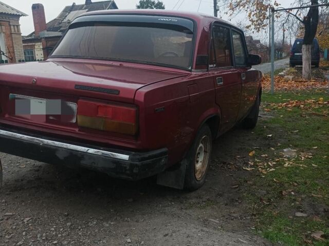 Червоний ВАЗ 2107, об'ємом двигуна 8 л та пробігом 155 тис. км за 738 $, фото 3 на Automoto.ua