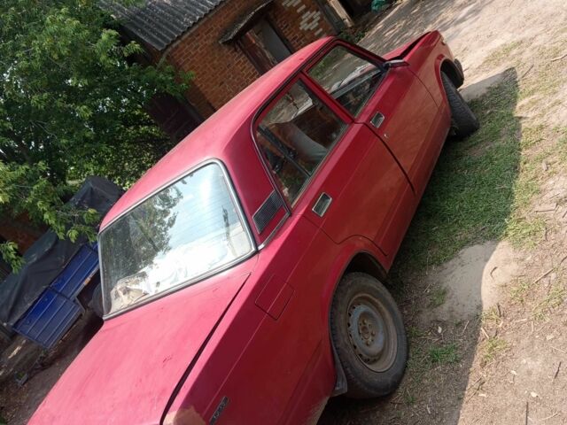 Красный ВАЗ 2107, объемом двигателя 0 л и пробегом 2 тыс. км за 1000 $, фото 1 на Automoto.ua