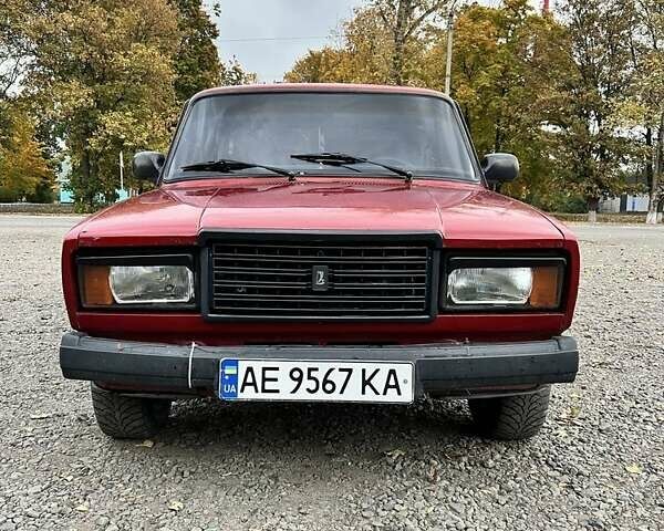 Красный ВАЗ 2107, объемом двигателя 1.5 л и пробегом 100 тыс. км за 900 $, фото 9 на Automoto.ua