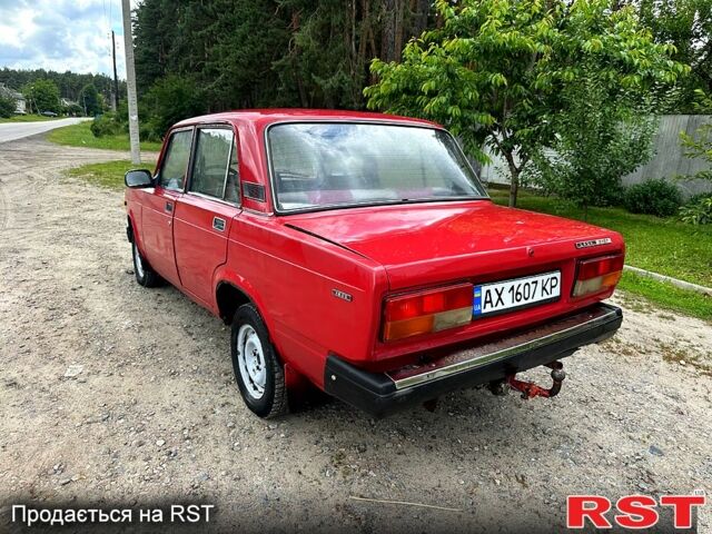 Красный ВАЗ 2107, объемом двигателя 1.6 л и пробегом 150 тыс. км за 700 $, фото 6 на Automoto.ua