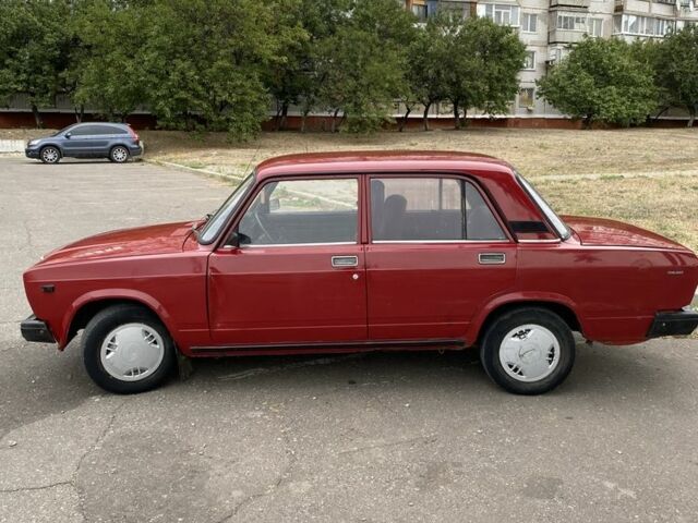 Красный ВАЗ 2107, объемом двигателя 1.5 л и пробегом 52 тыс. км за 1100 $, фото 5 на Automoto.ua