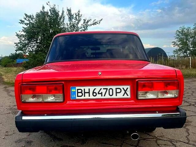 Красный ВАЗ 2107, объемом двигателя 1.5 л и пробегом 98 тыс. км за 2500 $, фото 6 на Automoto.ua