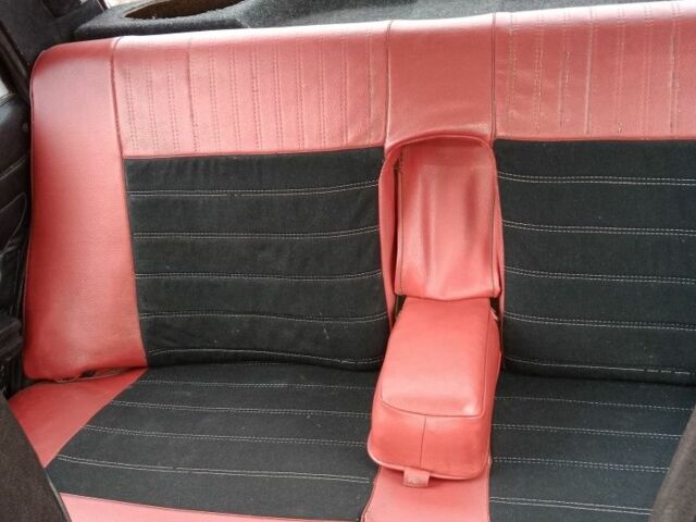 Красный ВАЗ 2107, объемом двигателя 1.5 л и пробегом 31 тыс. км за 336 $, фото 2 на Automoto.ua