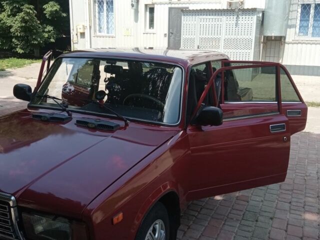 Красный ВАЗ 2107, объемом двигателя 0 л и пробегом 85 тыс. км за 1400 $, фото 5 на Automoto.ua