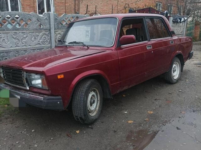 Червоний ВАЗ 2107, об'ємом двигуна 8 л та пробігом 155 тис. км за 738 $, фото 4 на Automoto.ua