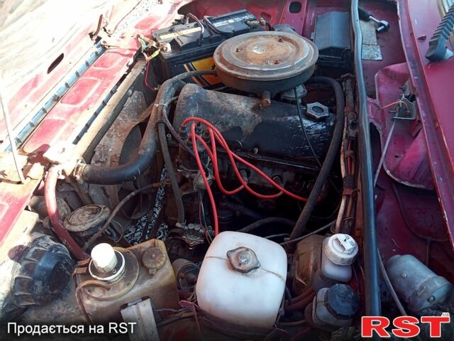 Красный ВАЗ 2107, объемом двигателя 16 л и пробегом 0 тыс. км за 299 $, фото 8 на Automoto.ua