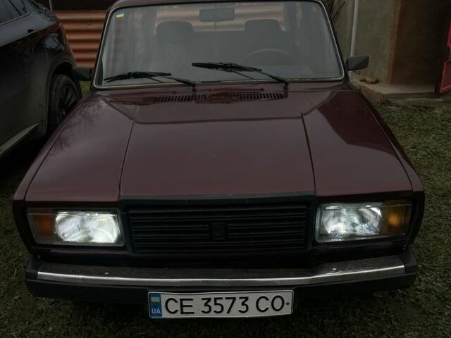 Красный ВАЗ 2107, объемом двигателя 1.5 л и пробегом 140 тыс. км за 1500 $, фото 3 на Automoto.ua