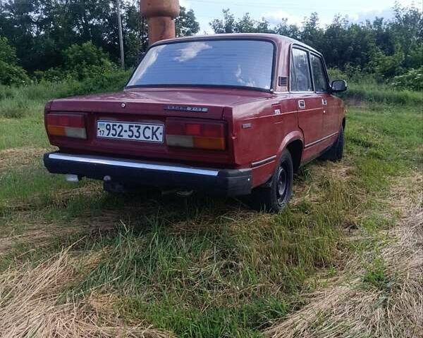 ВАЗ 2107 1995 в Полтаве на Automoto.ua Красный ВАЗ 2107, объемом двигателя 1.6 л и пробегом 8 тыс. км за 1150 $, фото 7 на Automoto.ua