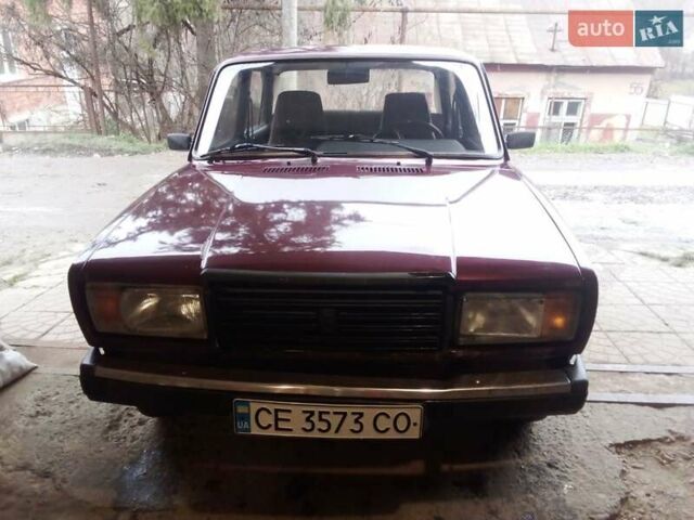 Червоний ВАЗ 2107, об'ємом двигуна 1.45 л та пробігом 255 тис. км за 750 $, фото 2 на Automoto.ua